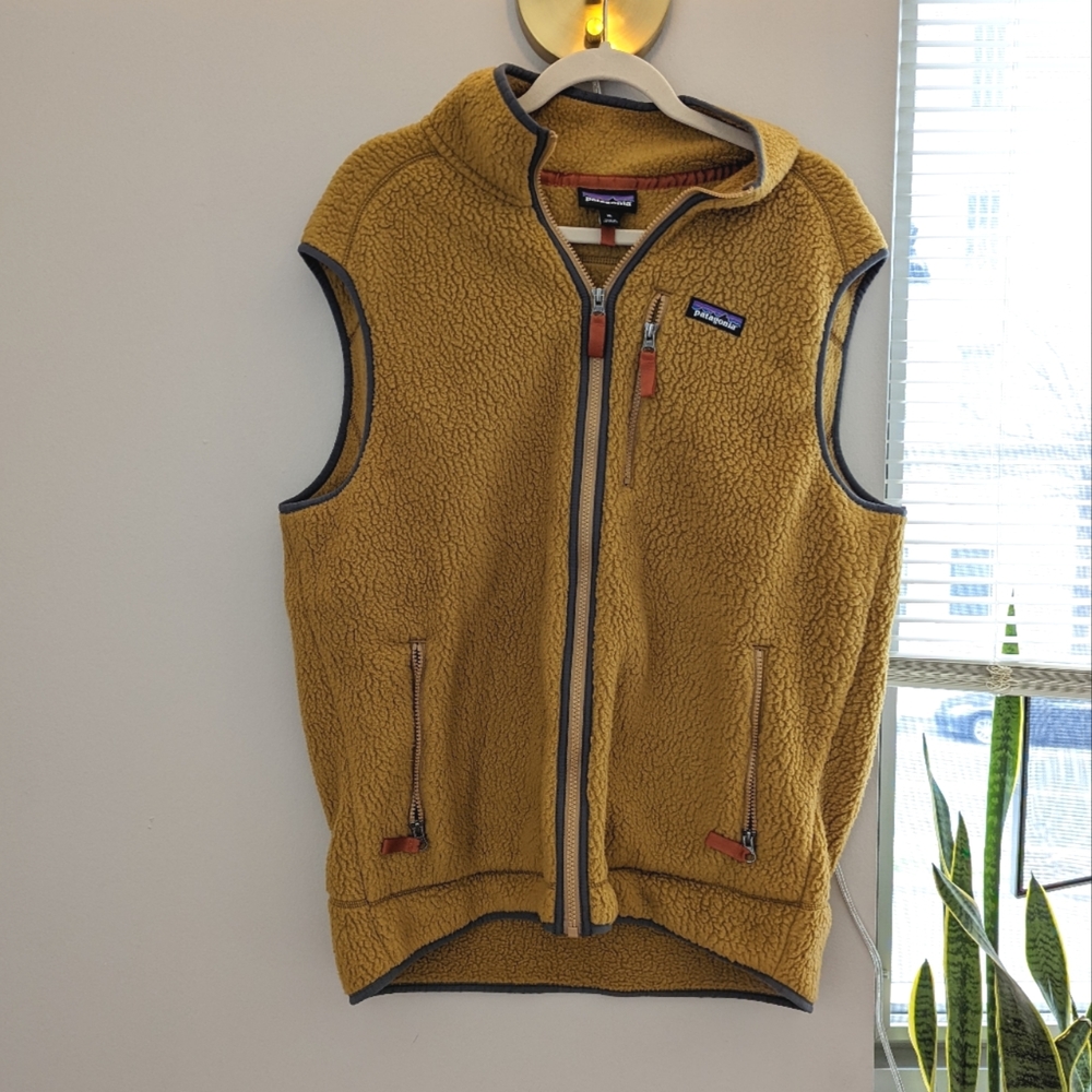 Patagonia fleece vest